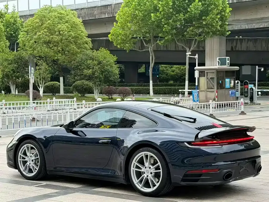 Porsche 911 2021 из CN, фото 8