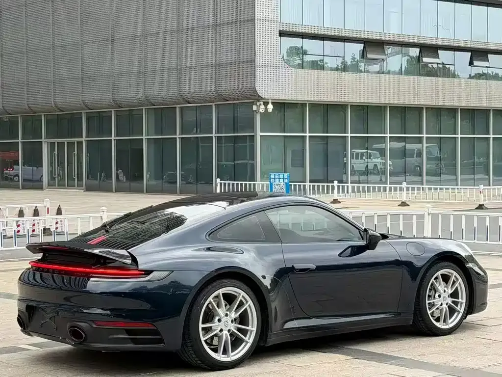 Porsche 911 2021 из CN, фото 5
