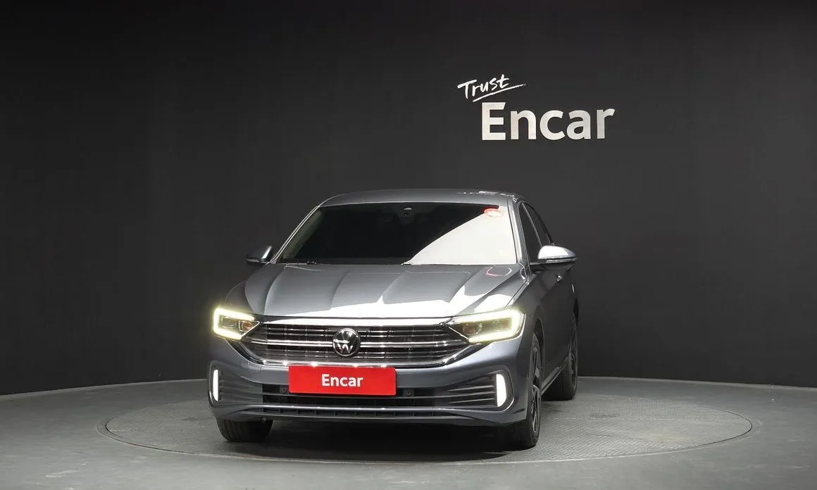 Volkswagen Jetta 2023 из KR, фото 2