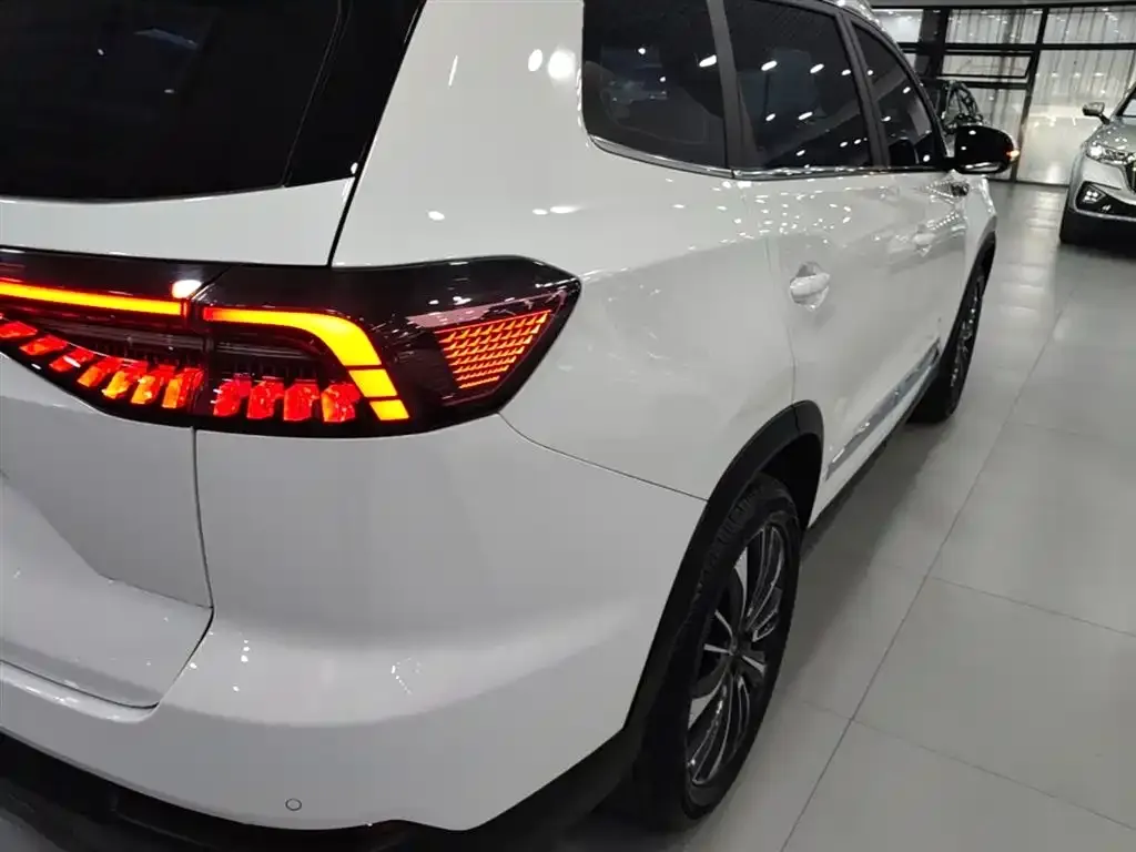 Chery Tiggo 8 PRO — фото 9