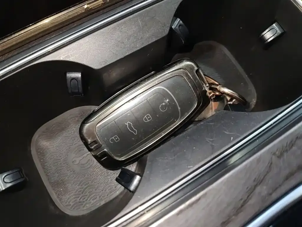 Chery Tiggo 8 PRO — фото 8