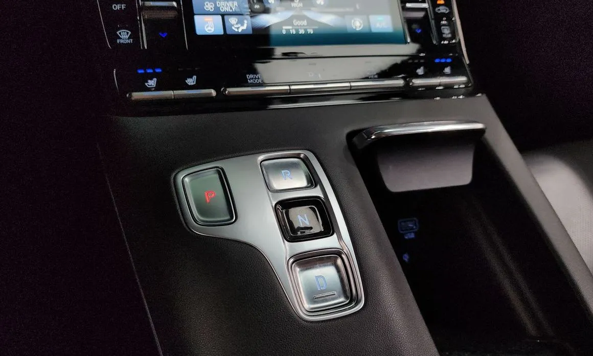 Hyundai Grandeur 2022 из KR, фото 8