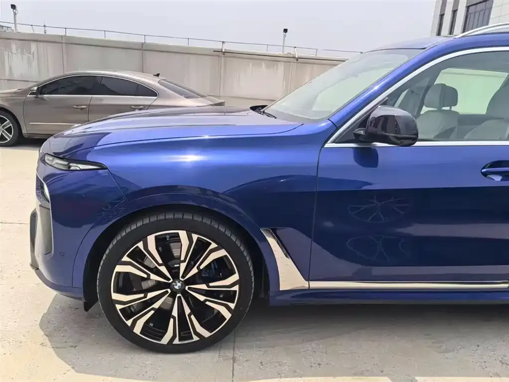 BMW X7 M60i 2026 из CN, фото 3