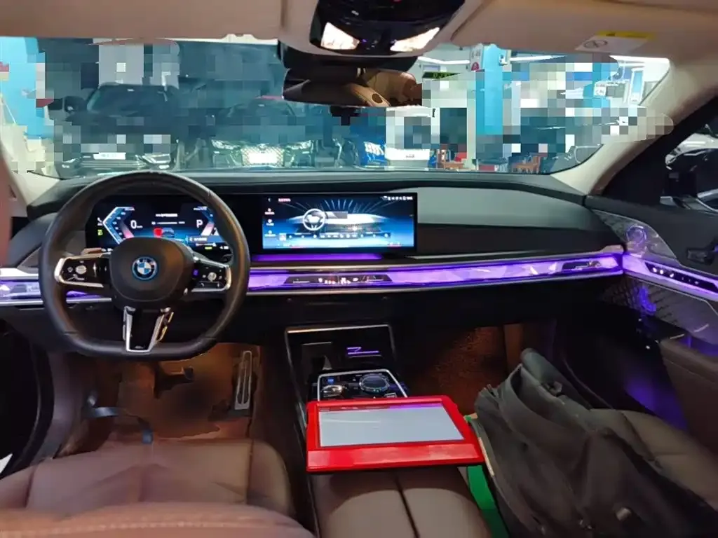 BMW i7 2024 из CN, фото 3