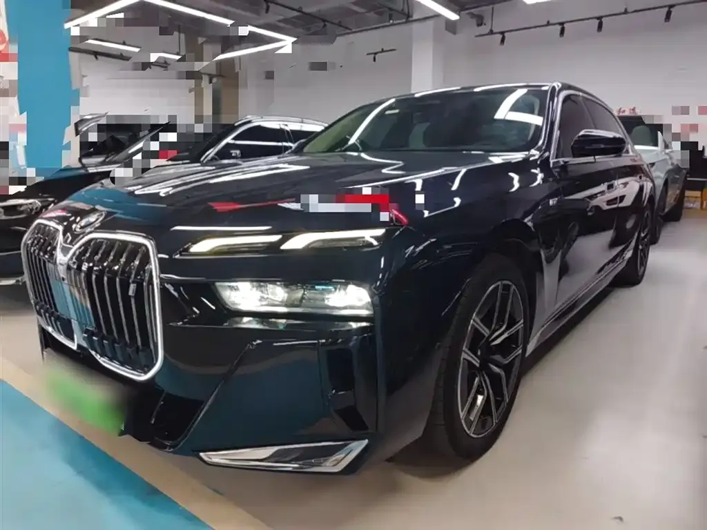 BMW i7 2024 из CN, фото 10