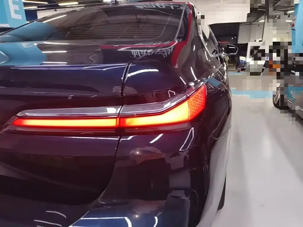 BMW i7 2024 из CN, фото 5