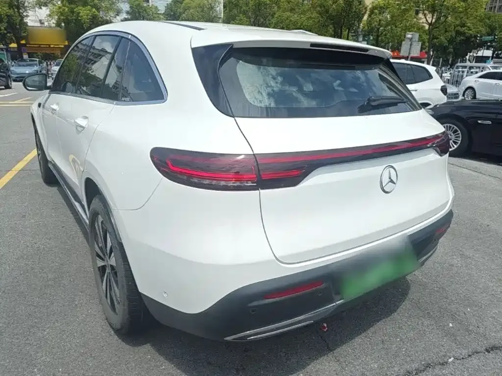 Mercedes-Benz EQC 2021 из CN, фото 10