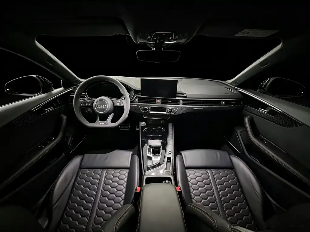 Audi RS 5 2023 из CN, фото 3