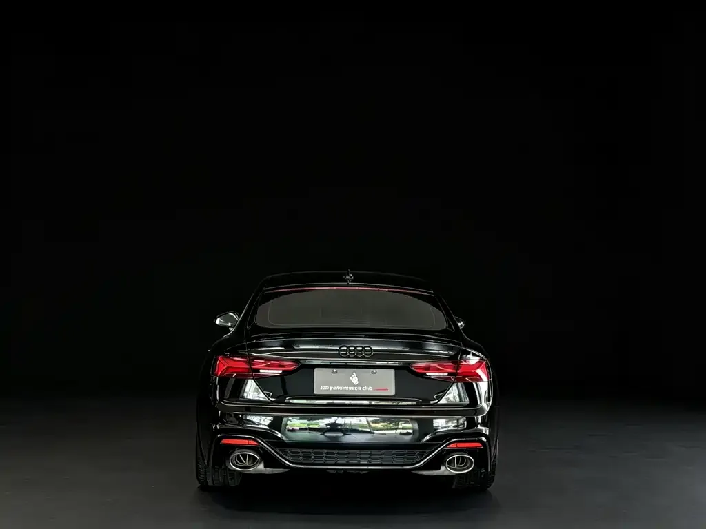 Audi RS 5 2023 из CN, фото 4