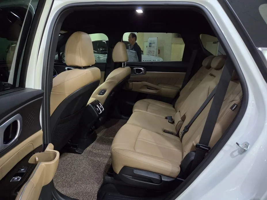 Kia Sorento 2024 из KR, фото 8