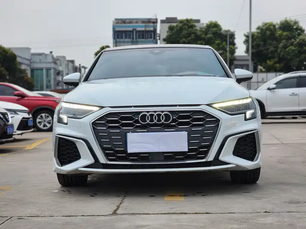 Audi A3 — фото 9