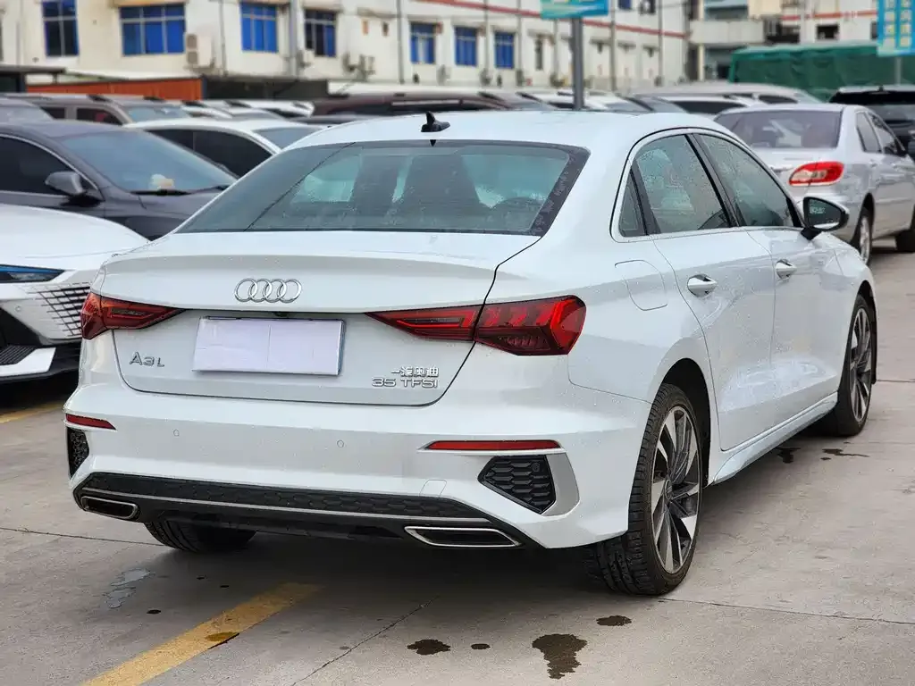 Audi A3 — фото 8