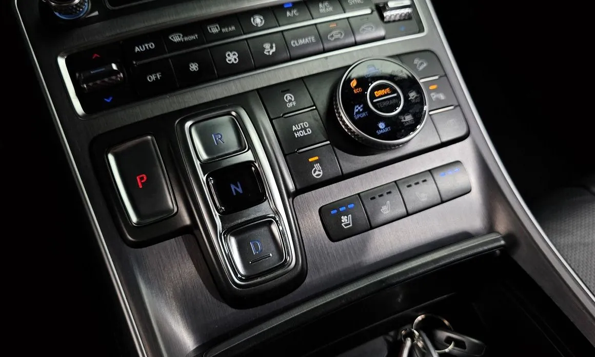 Hyundai Santafe — фото 8