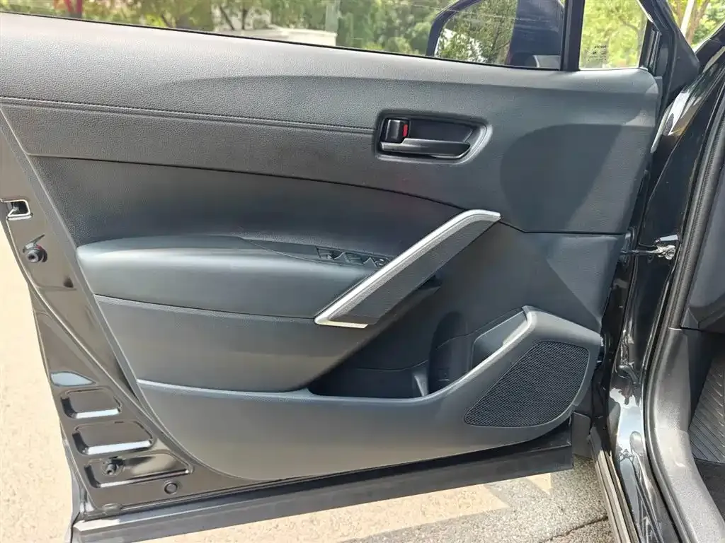Toyota Frontlander 2024 из CN, фото 4