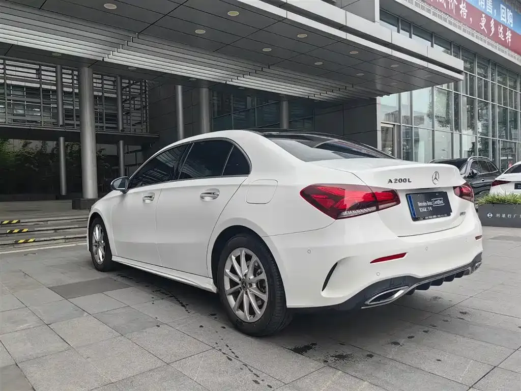 Mercedes-Benz A-Class — фото 10