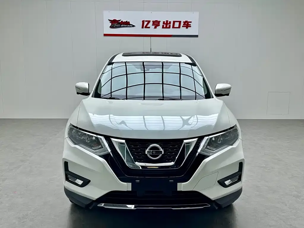 Nissan X-Trail — фото 2