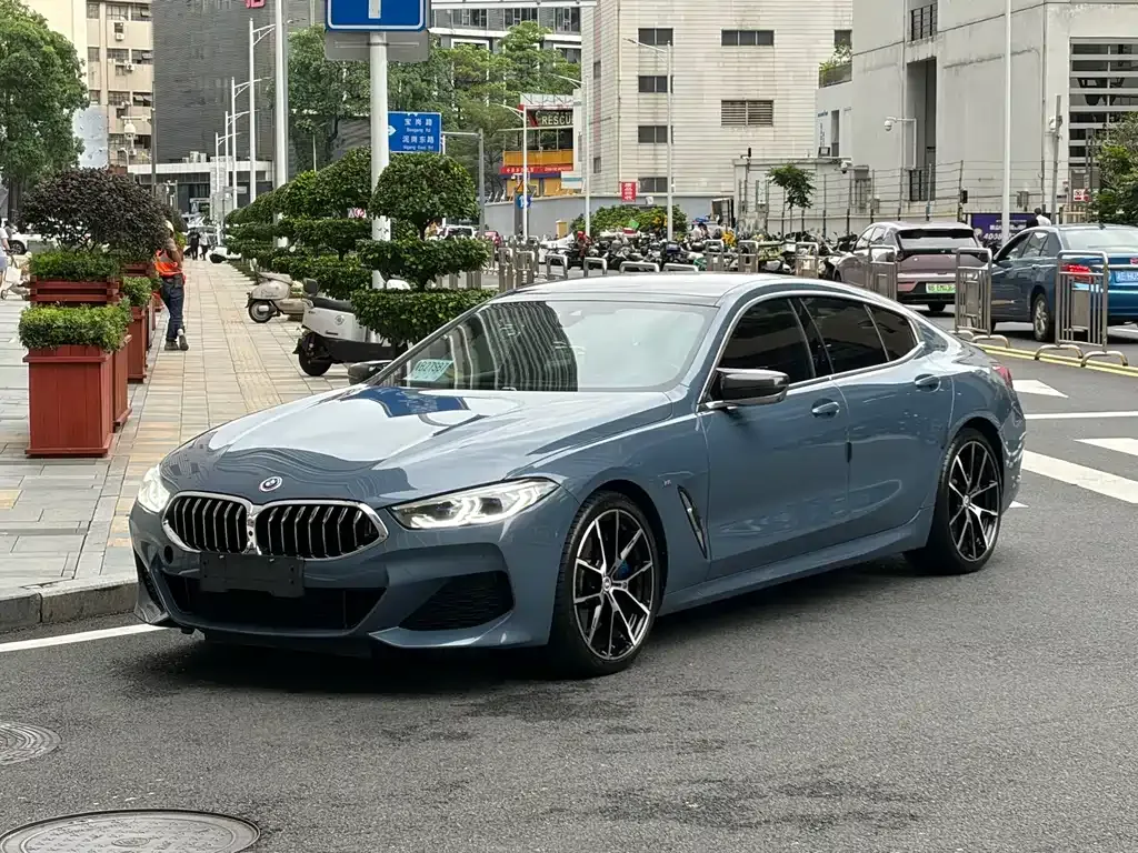 BMW 8 Series