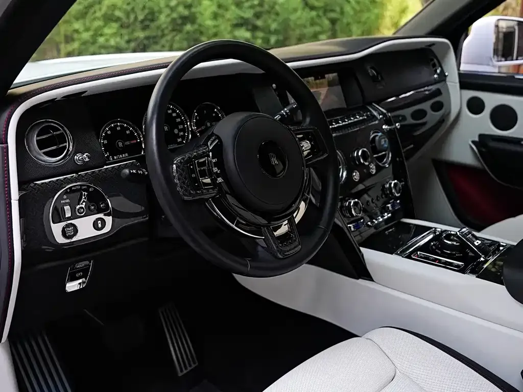 Rolls-Royce Cullinan 2021 из CN, фото 5