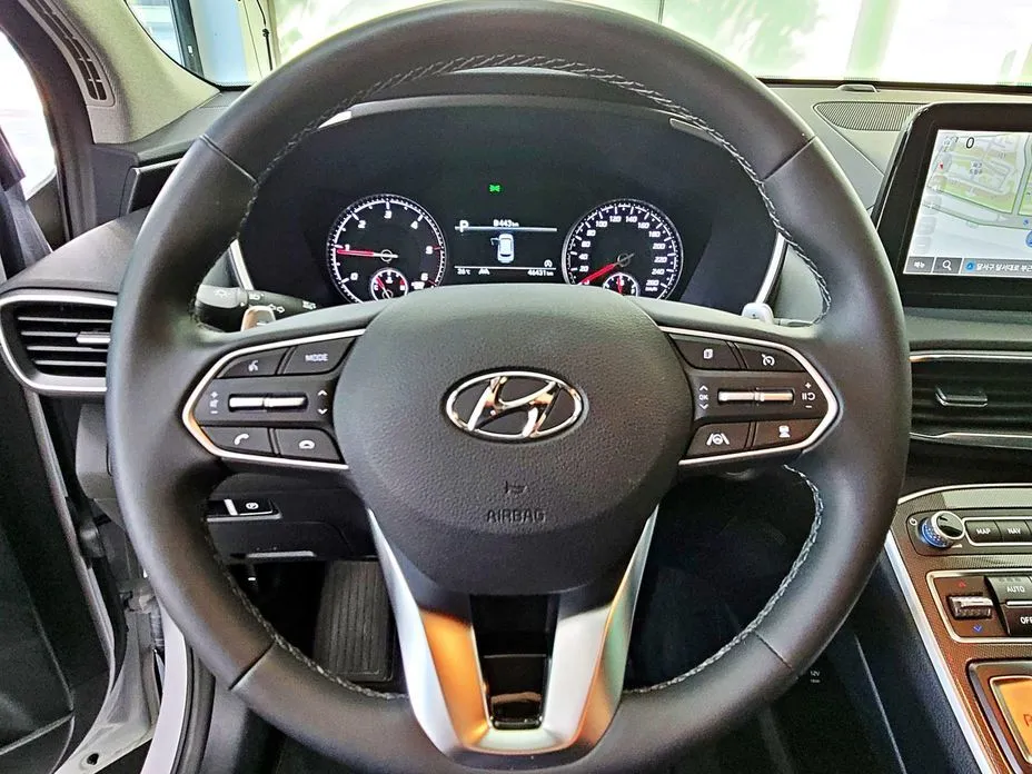 Hyundai Santafe 2022 из KR, фото 2