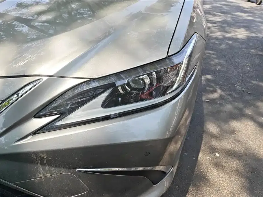 Lexus ES — фото 4