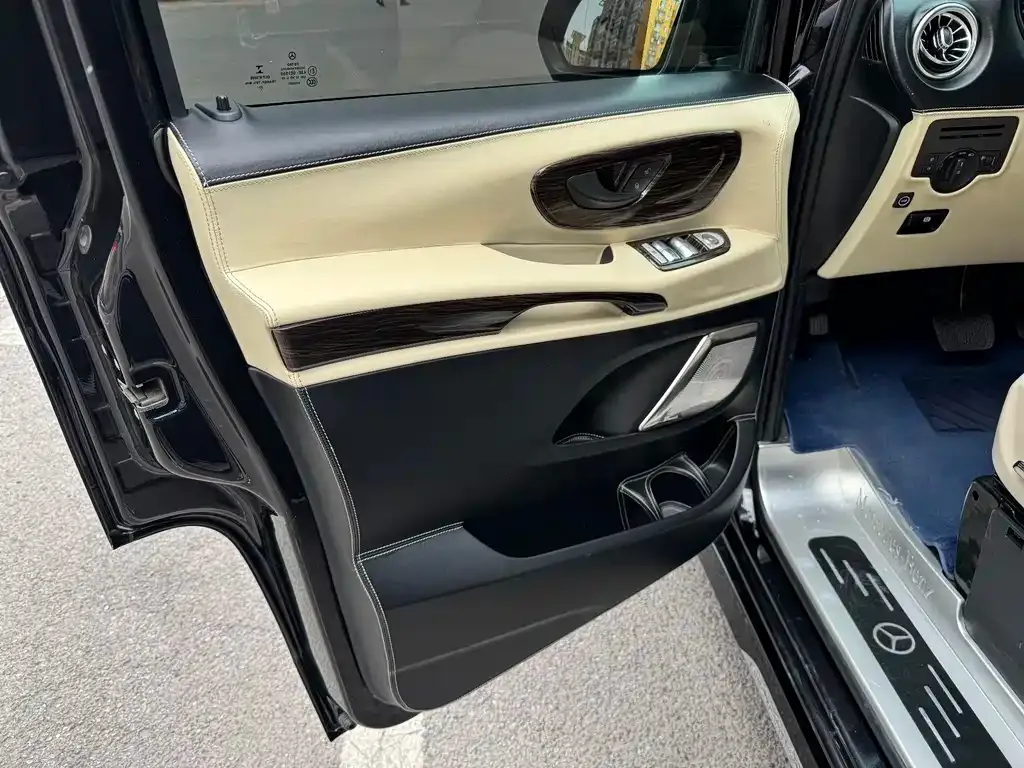 Mercedes-Benz Vito 2021 из CN, фото 6
