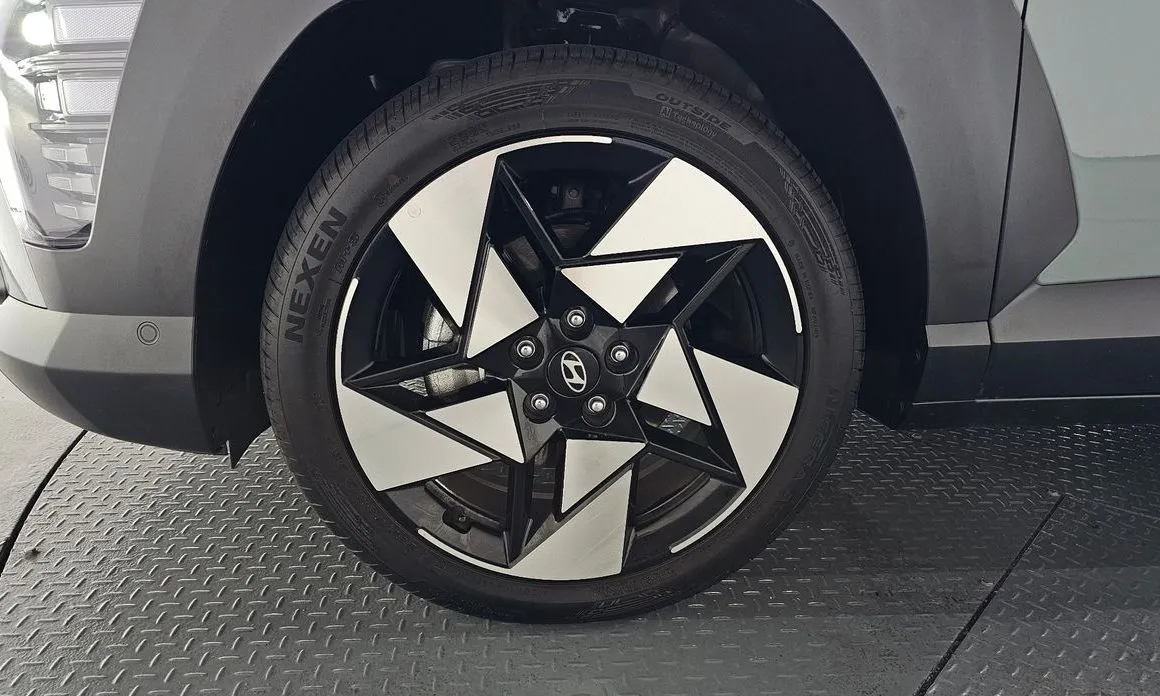 Hyundai Kona 2023 из KR, фото 10