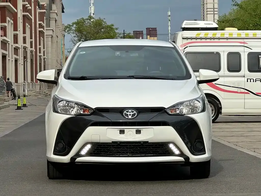 Toyota Yaris L 2022 из CN, фото 2