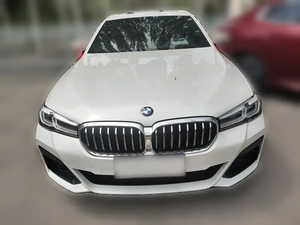 BMW 5 Series — фото 9