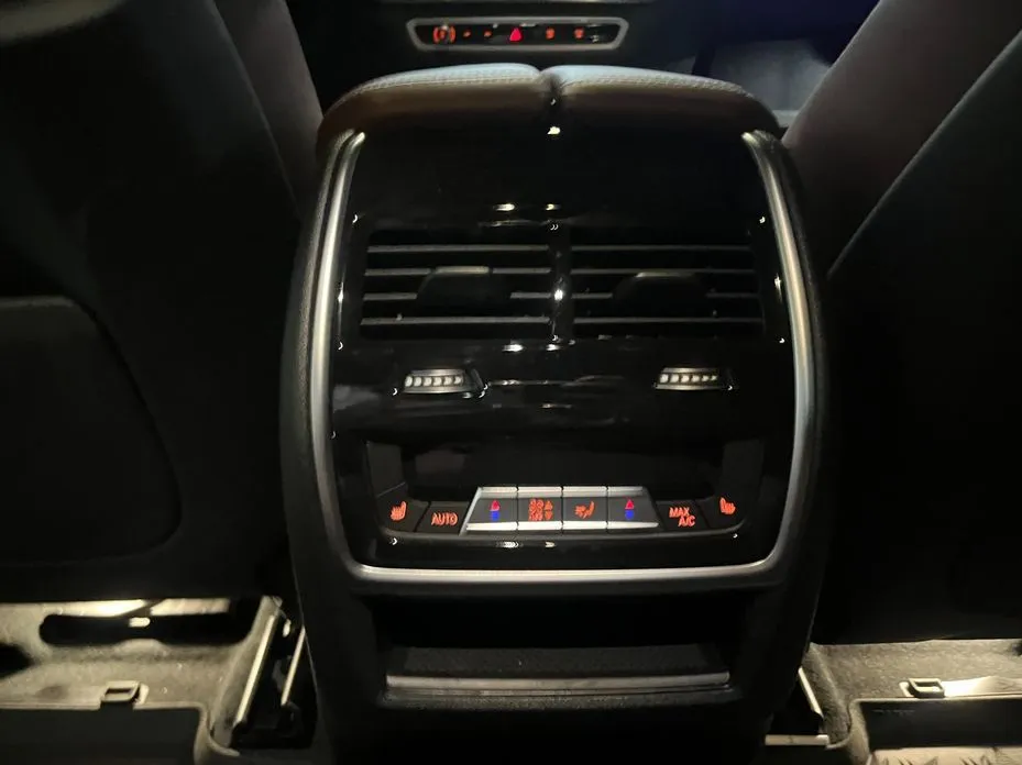 BMW X6 2025 из KR, фото 10