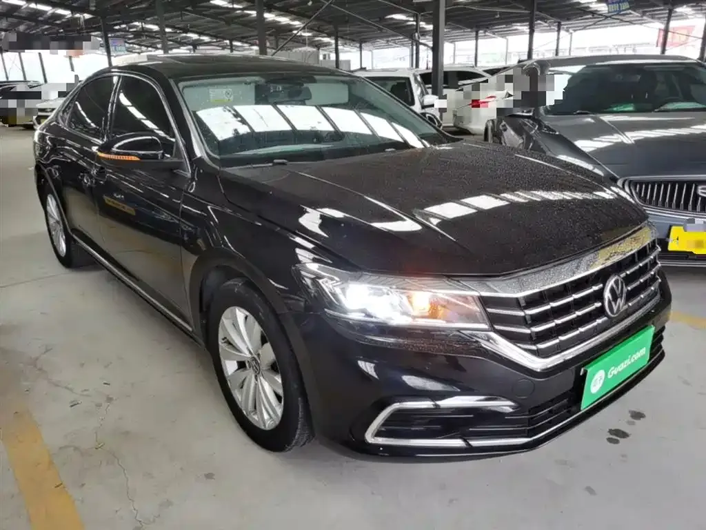 Volkswagen Passat — фото 7