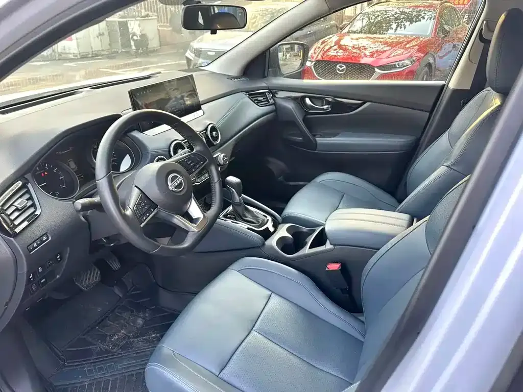 Nissan Qashqai — фото 5