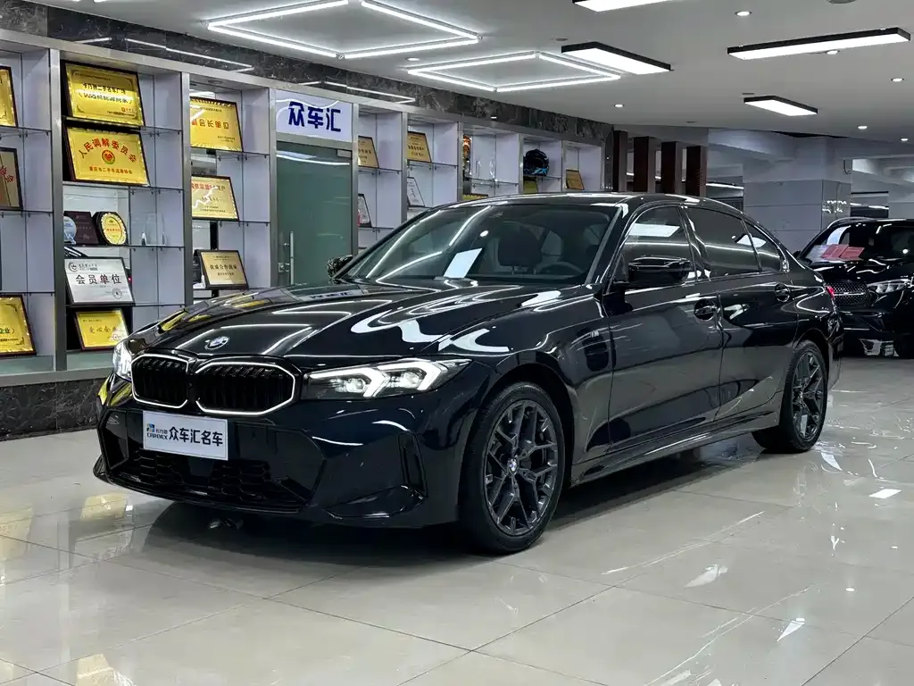 BMW 3 Series — фото 1