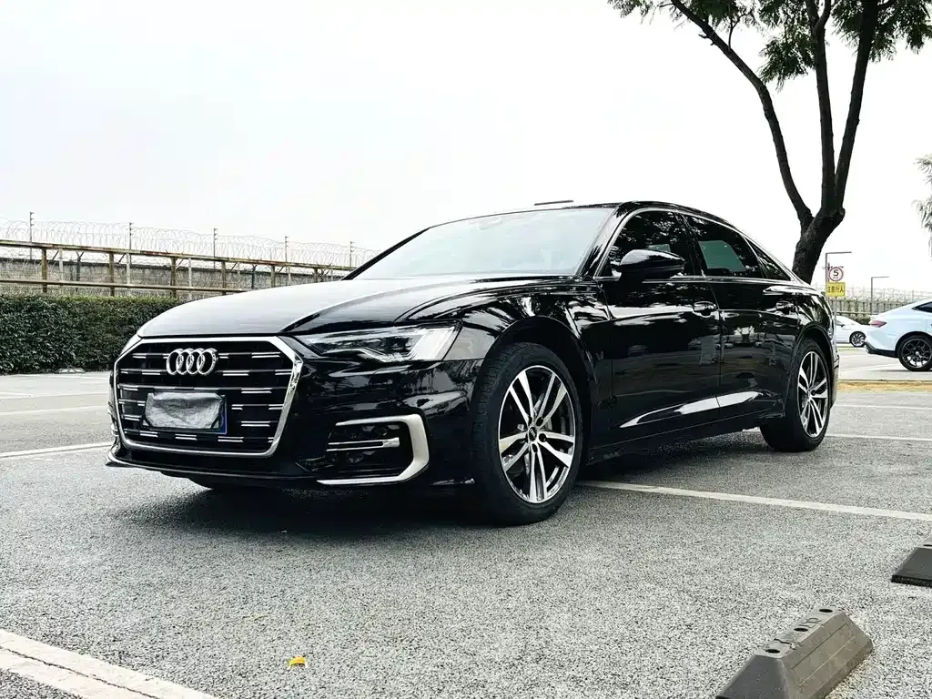 Audi A6L — фото 2