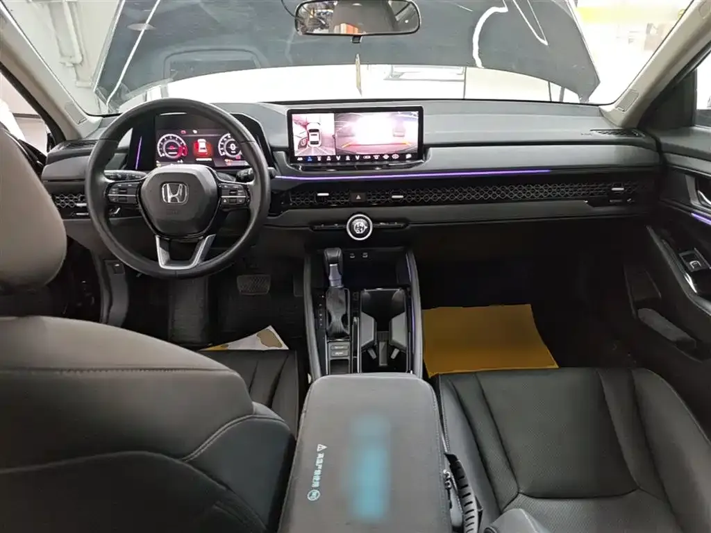 Honda Accord — фото 6