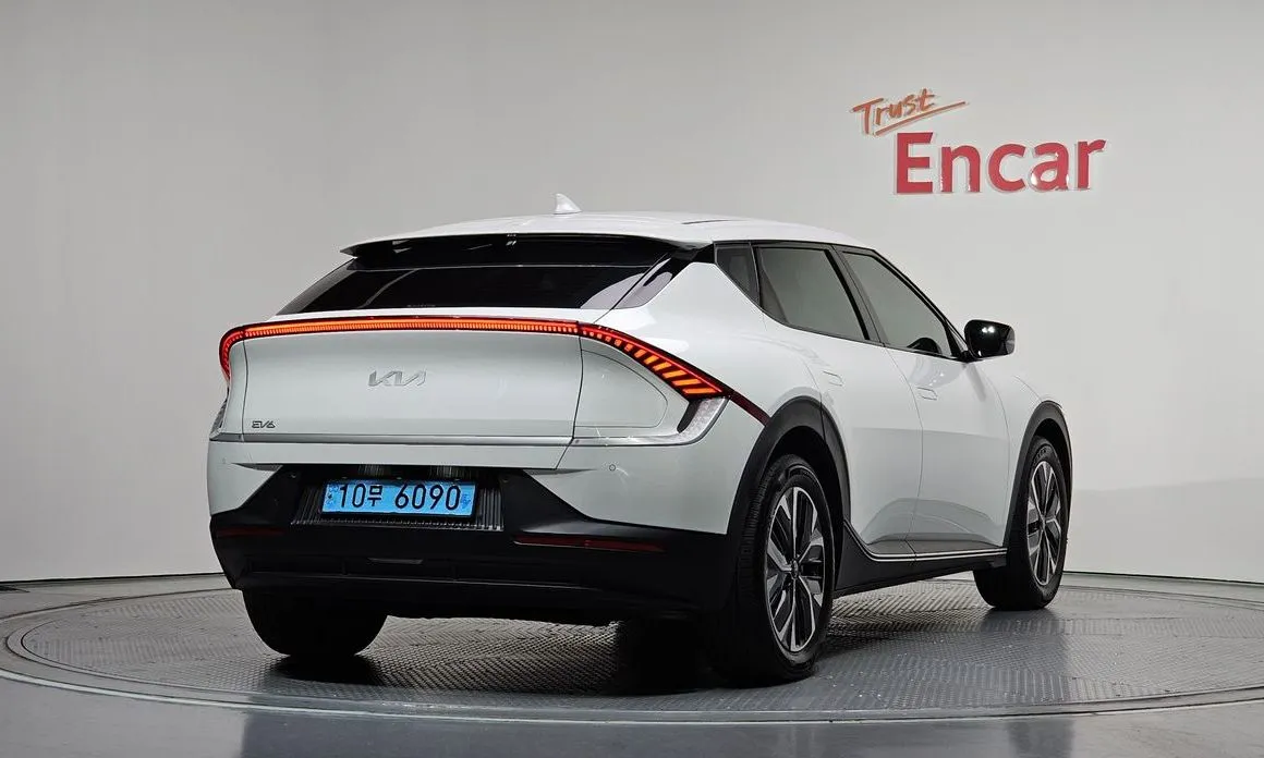 Kia EV6 2024 из KR, фото 3