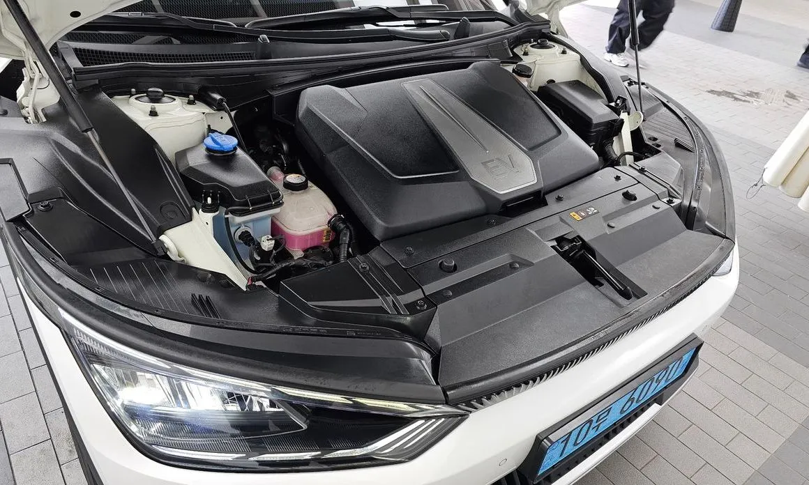 Kia EV6 2024 из KR, фото 8
