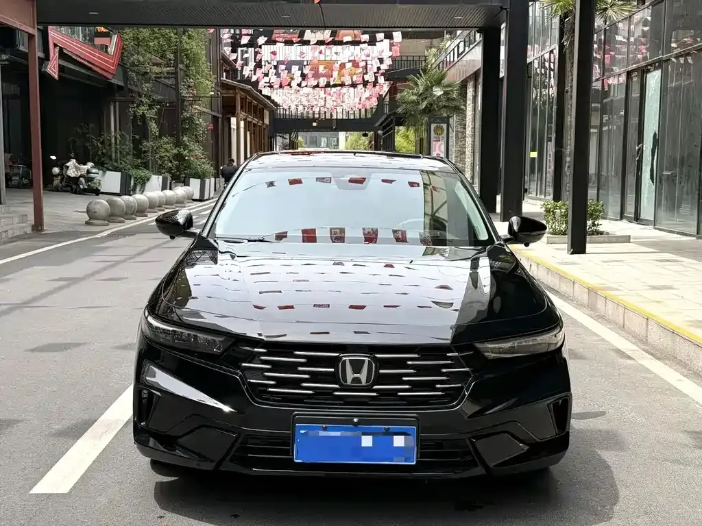 Honda Accord — фото 6