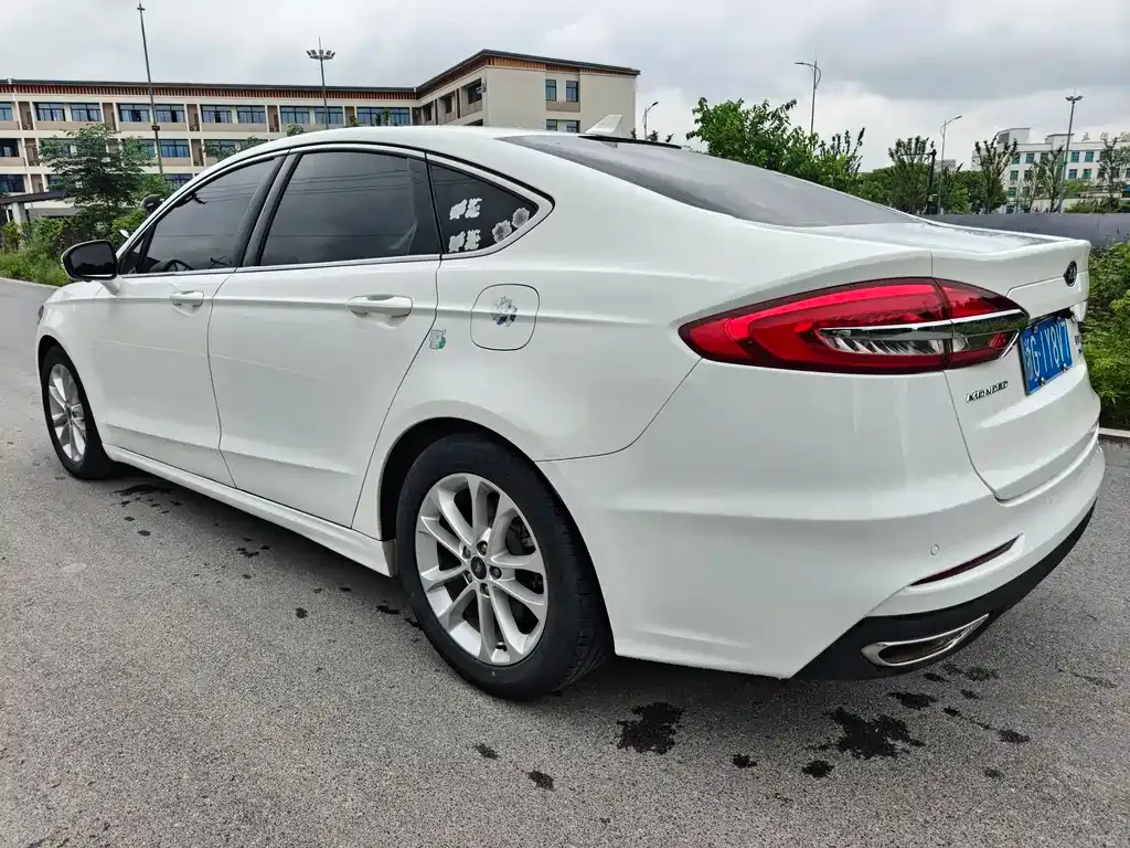 Ford Mondeo 2021 из CN, фото 5