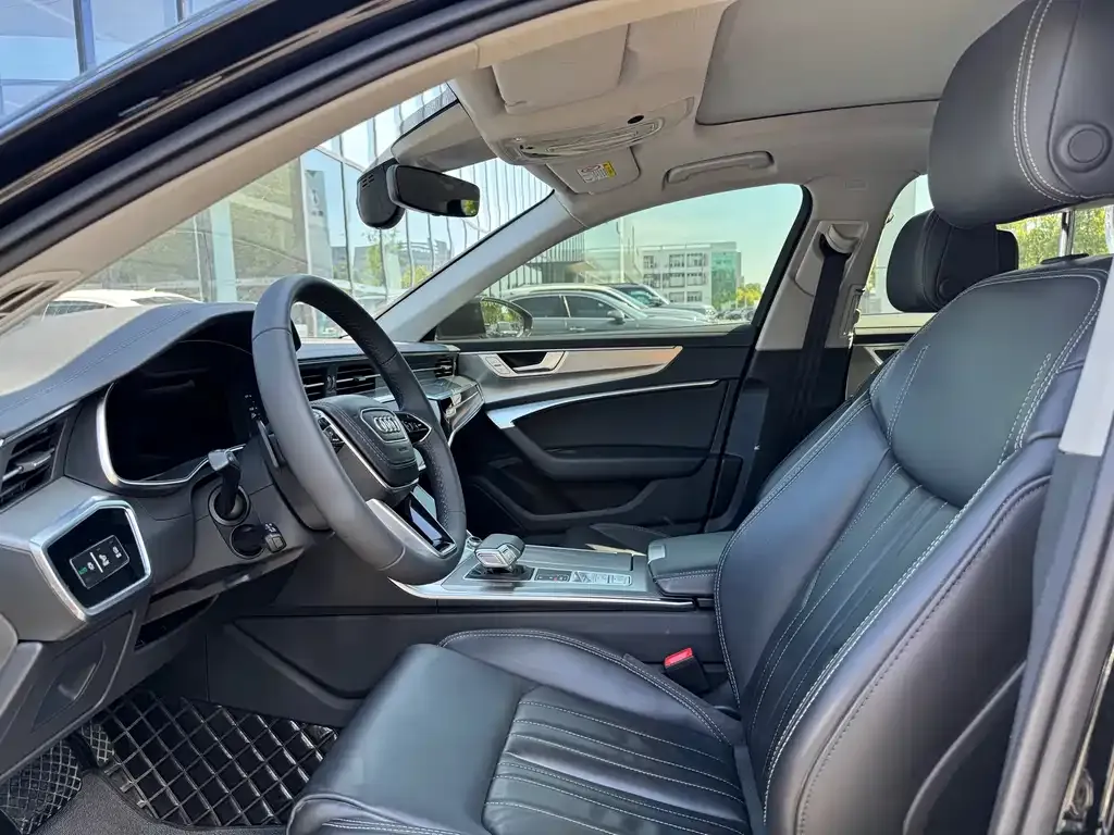 Audi A6L 2024 из CN, фото 7