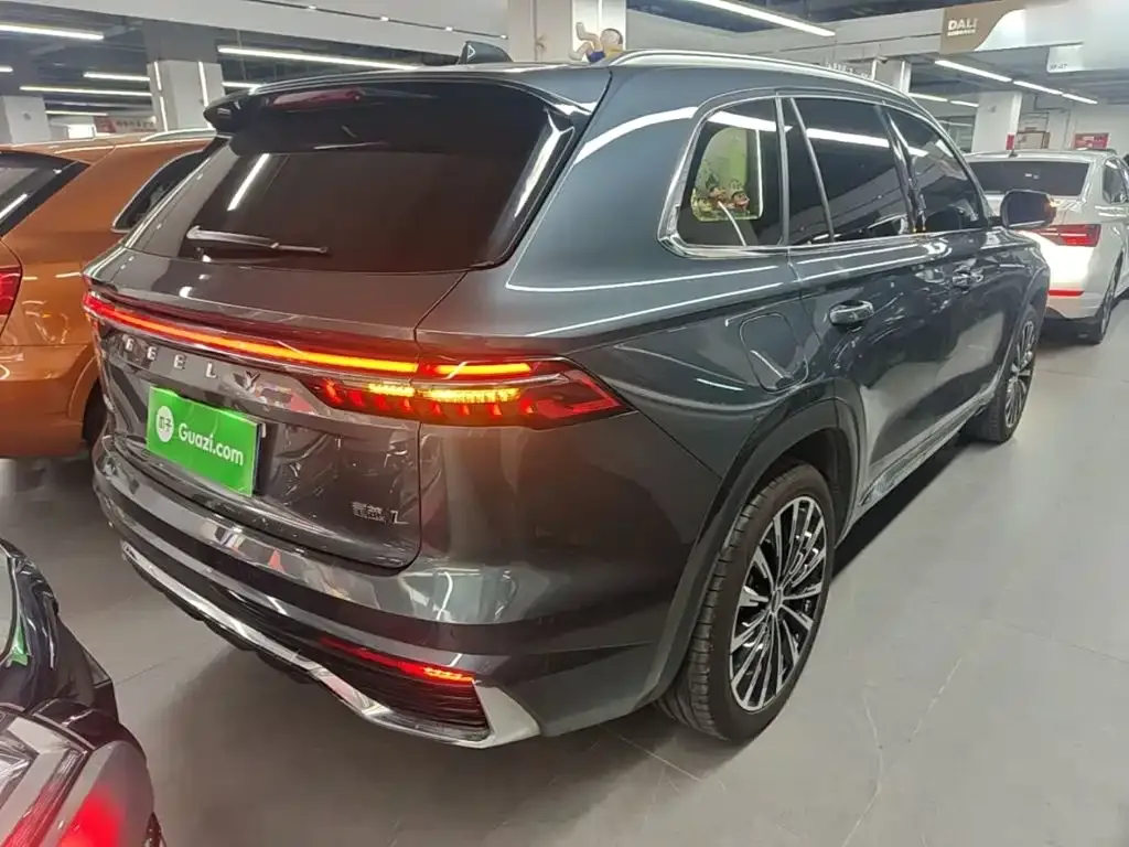 Geely Xingyue L — фото 8