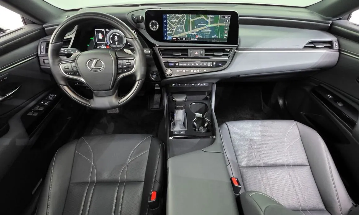 Lexus ES 2026 из KR, фото 3
