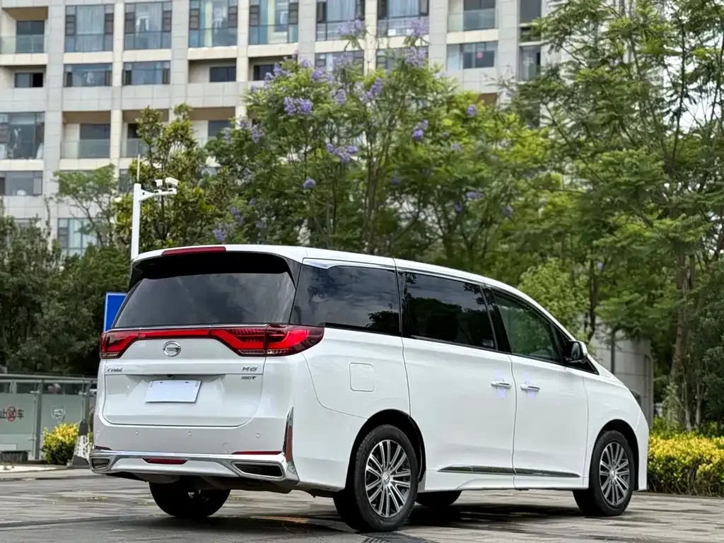 GAC Motor Trumpchi M8 — фото 3