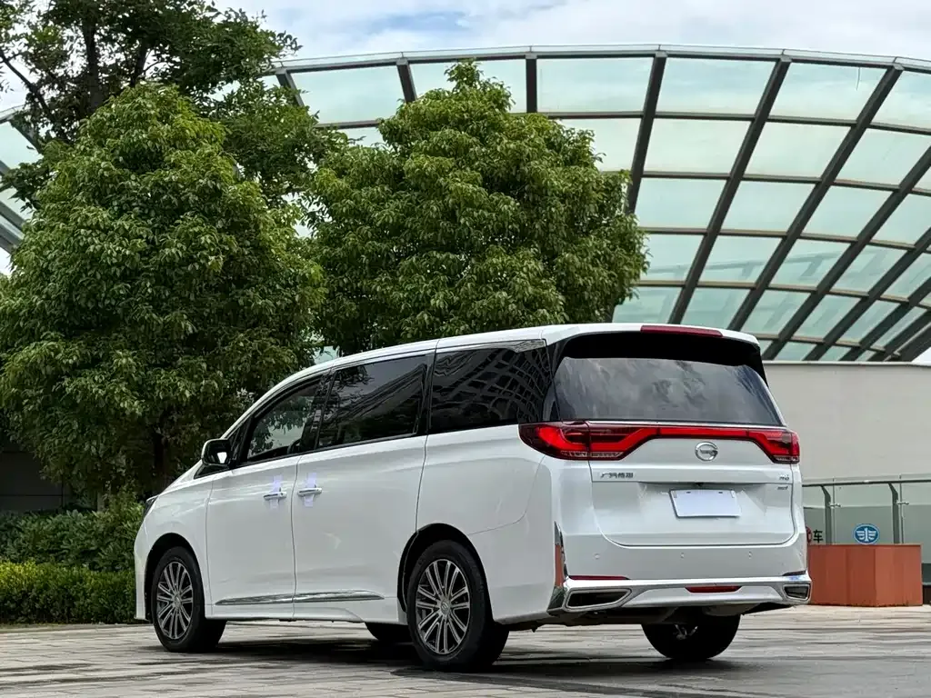 GAC Motor Trumpchi M8 — фото 5
