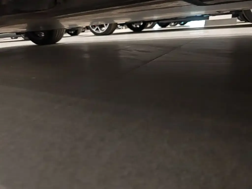 BMW iX1 2024 из CN, фото 7