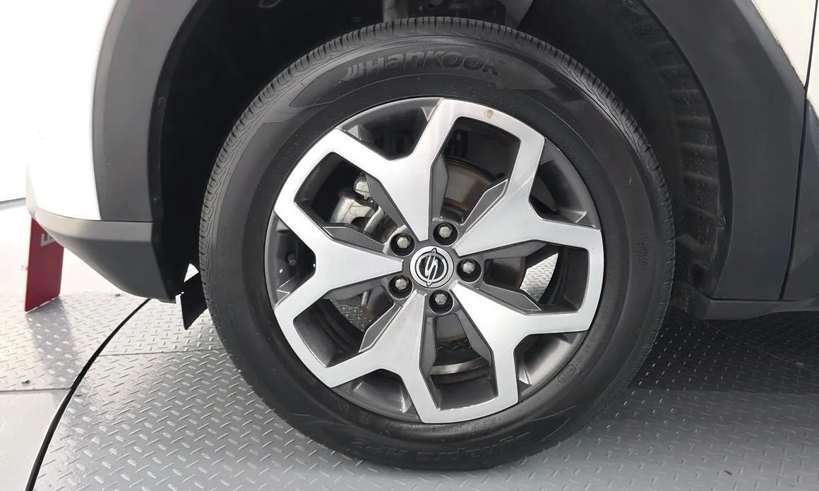 KG Mobility (Ssangyong) Torres 2023 из KR, фото 7