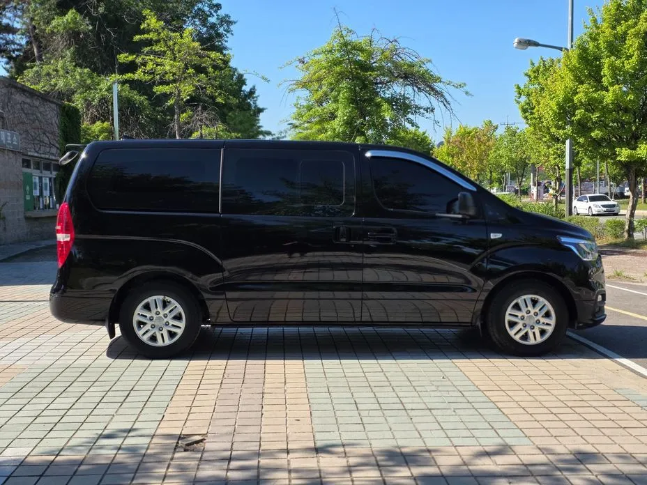 Hyundai Starex 2021 из KR, фото 9