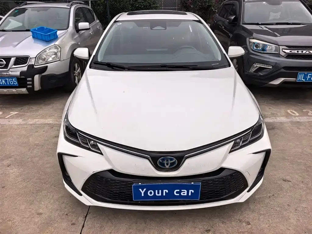 Toyota Corolla — фото 6