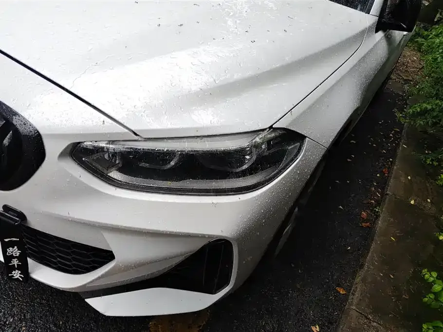 BMW 1 Series 2021 из CN, фото 9