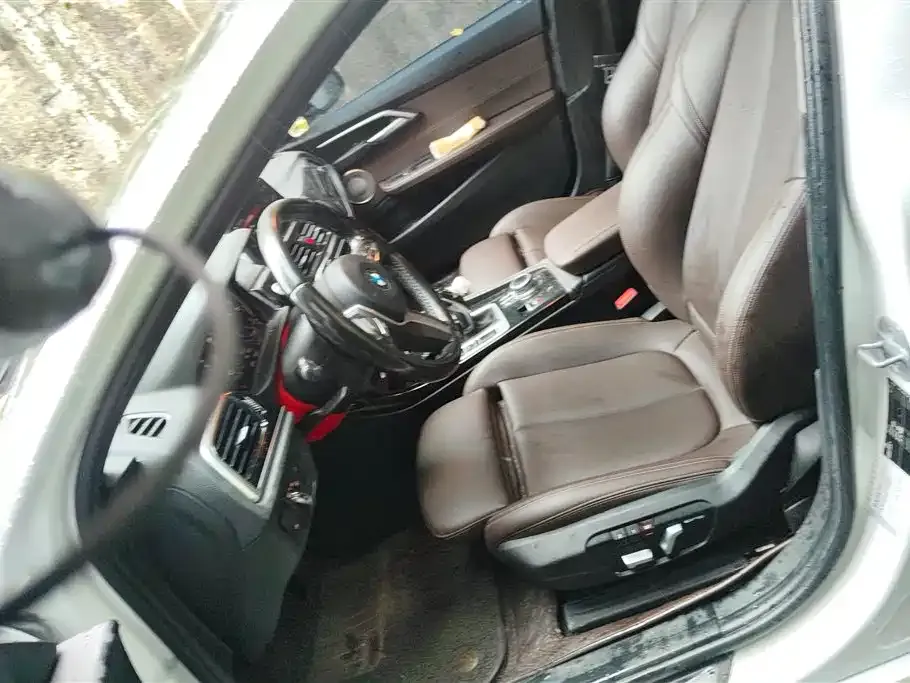 BMW 1 Series 2021 из CN, фото 5