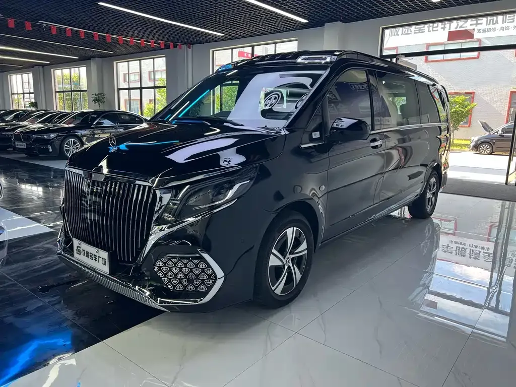 Mercedes-Benz Vito — фото 1